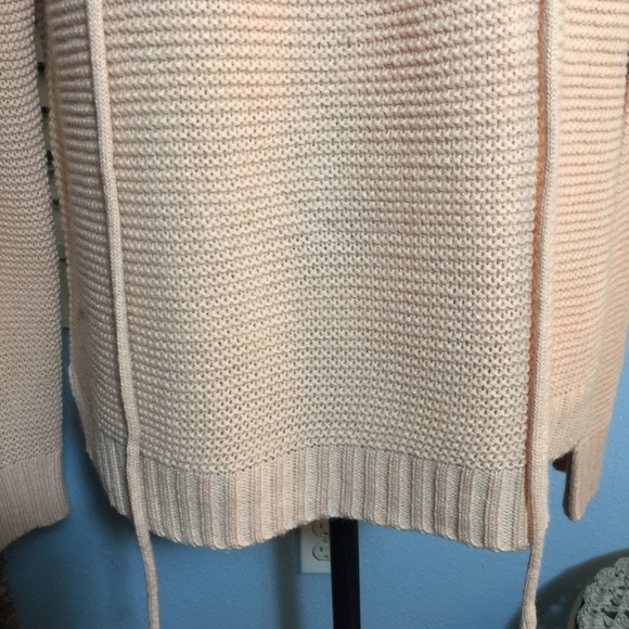 Charlotte Russe lace up v neck knit sweater - Picture 5 of 9